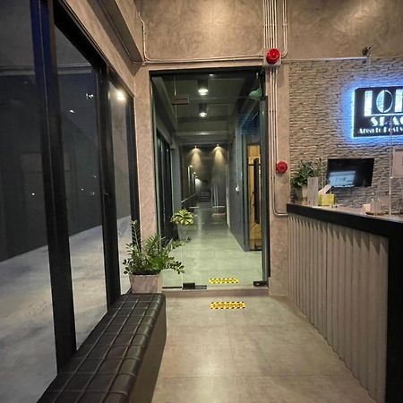 Loft Space Hotel Ранонг Екстер'єр фото