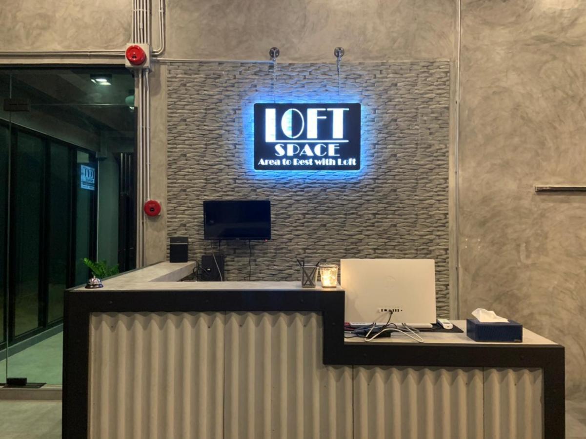 Loft Space Hotel Ранонг Екстер'єр фото