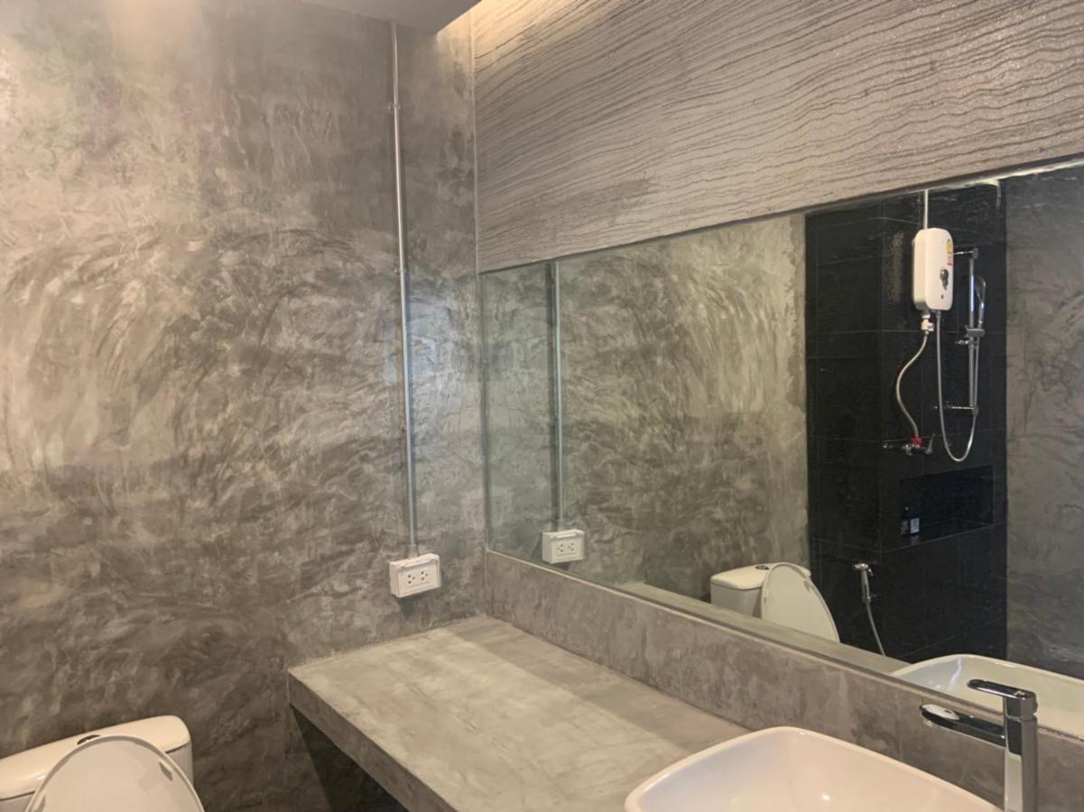 Loft Space Hotel Ранонг Екстер'єр фото