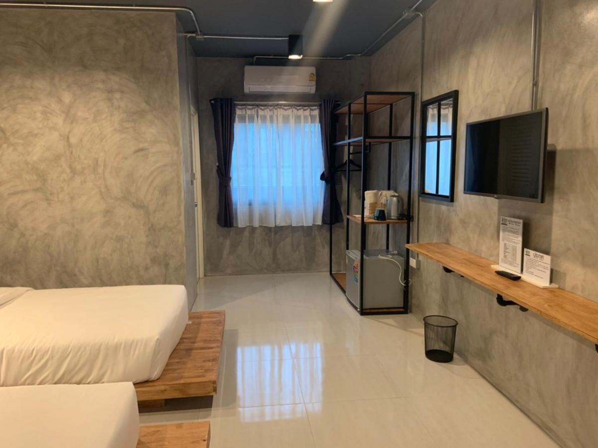 Loft Space Hotel Ранонг Екстер'єр фото