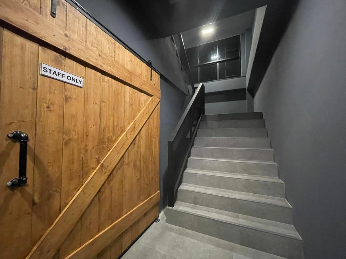 Loft Space Hotel Ранонг Екстер'єр фото