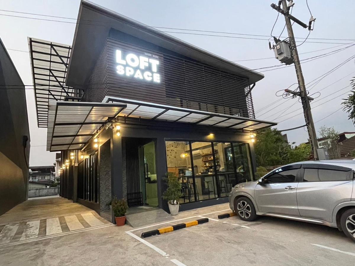 Loft Space Hotel Ранонг Екстер'єр фото