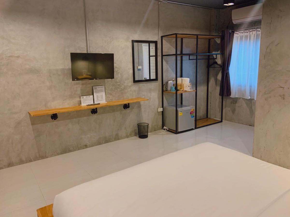 Loft Space Hotel Ранонг Екстер'єр фото